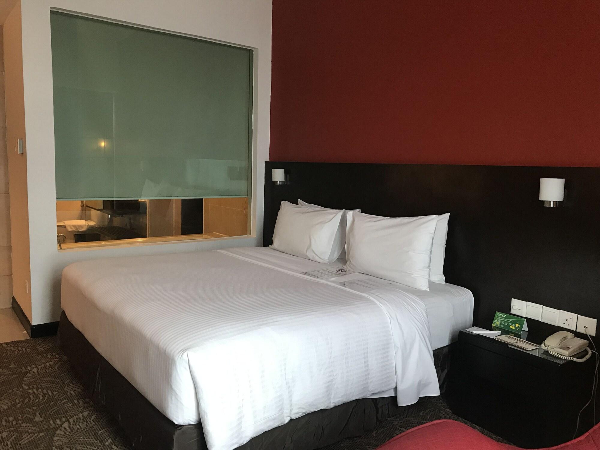 The Klagan Hotel Kota Kinabalu Dış mekan fotoğraf