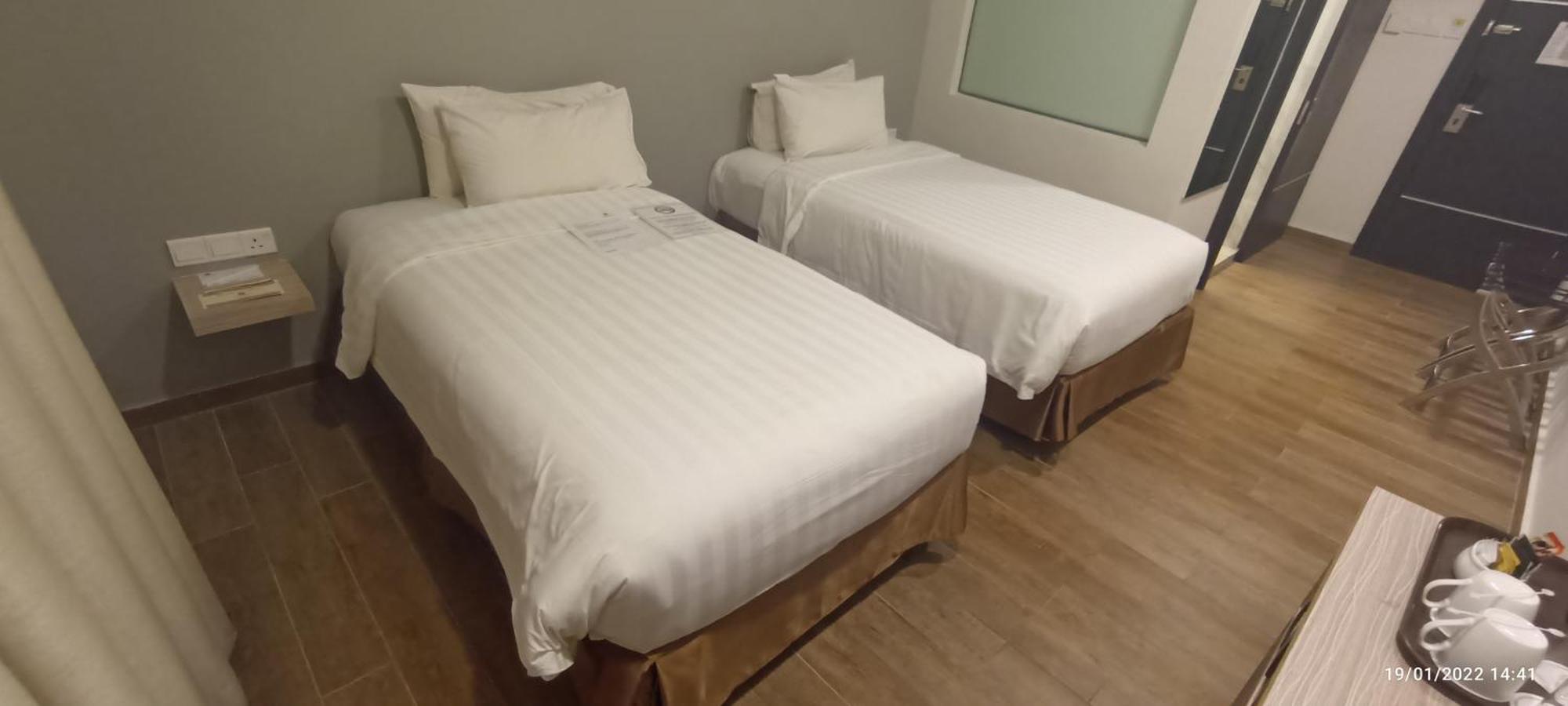 The Klagan Hotel Kota Kinabalu Dış mekan fotoğraf