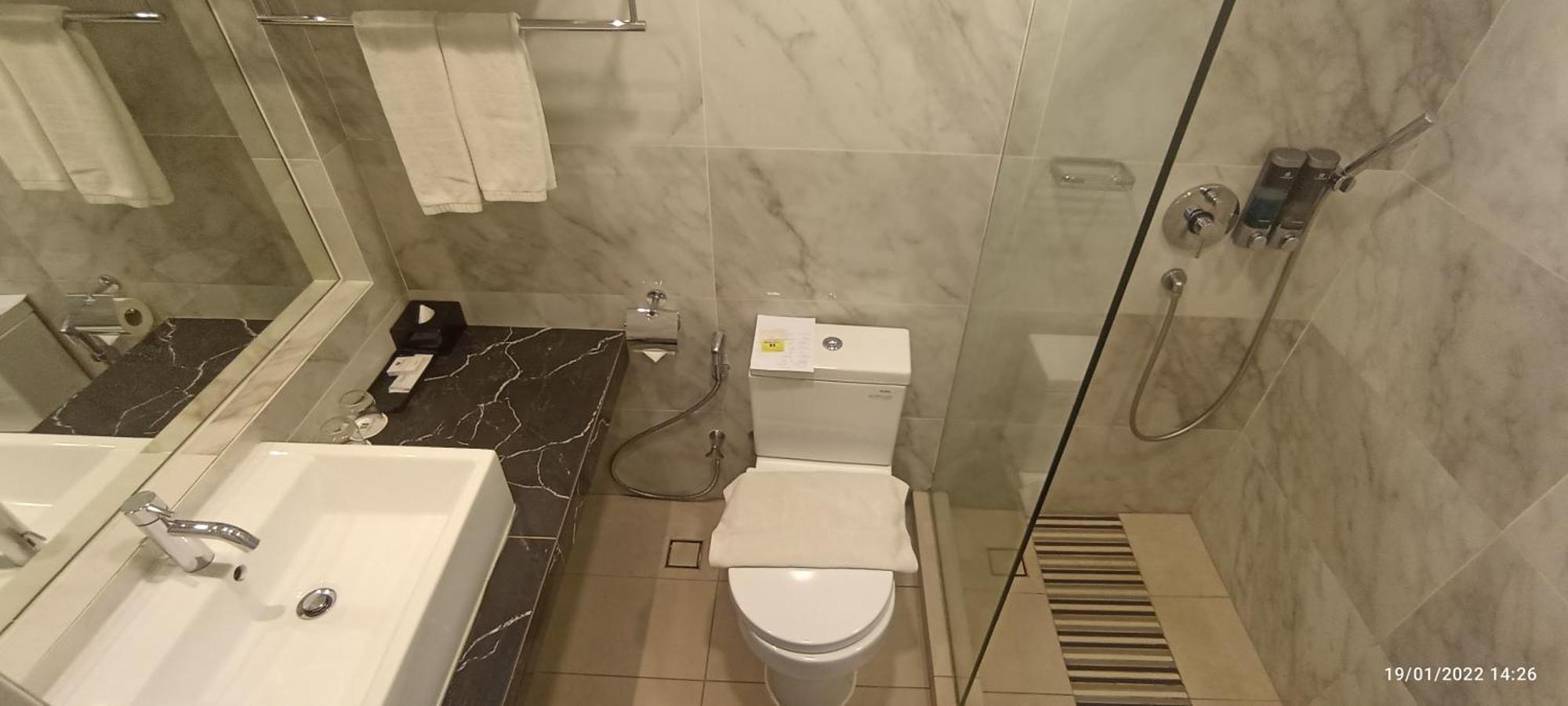 The Klagan Hotel Kota Kinabalu Dış mekan fotoğraf